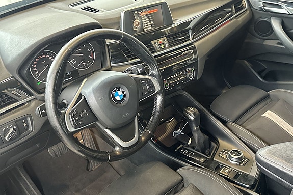 BMW X1 11 of 18