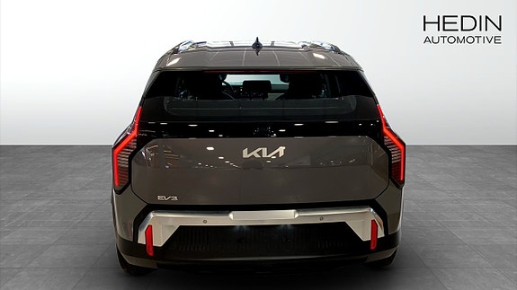 Kia EV3 7 of 13
