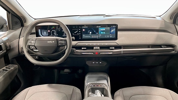 Kia EV3 4 of 13