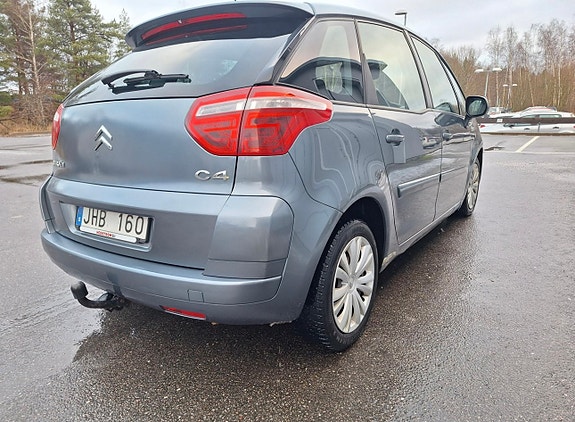Citroen C4 Picasso 4 of 14