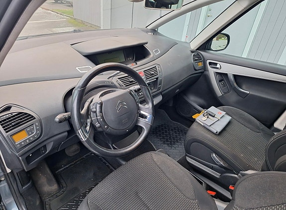 Citroen C4 Picasso 14 of 14