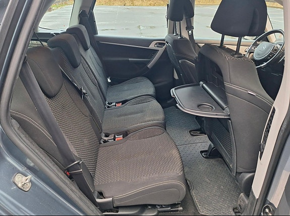 Citroen C4 Picasso 8 of 14