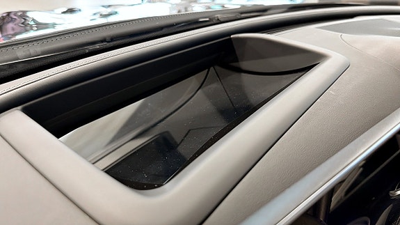 Mercedes-Benz C300 e 17 of 23