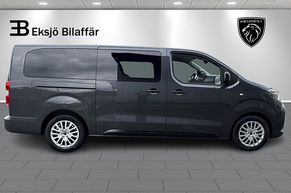 Peugeot Traveller 4 of 20