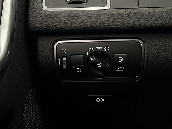 Volvo XC60 27 of 28