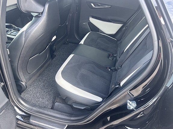 Kia EV6 9 of 26