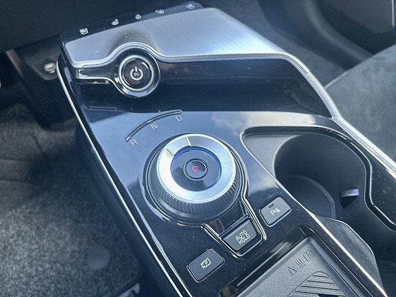 Kia EV6 12 of 26