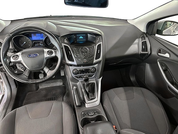 Ford Focus 8 of 16