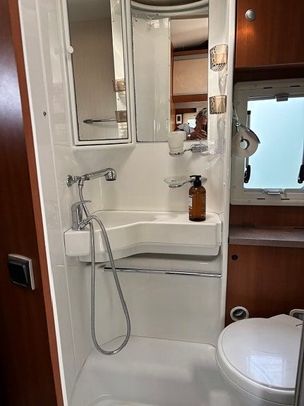 Chausson 8 of 9