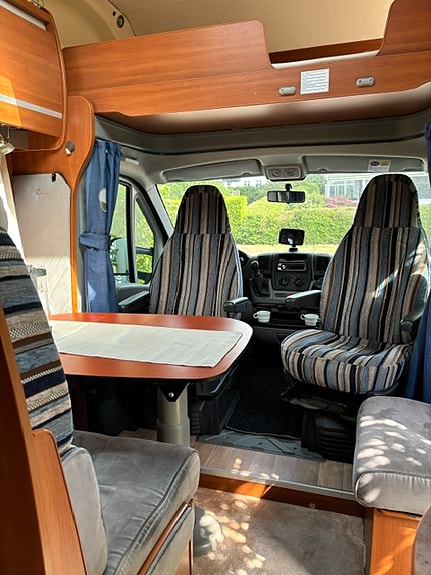 Chausson 6 of 9