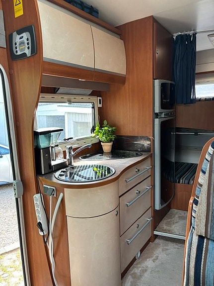 Chausson 4 of 9