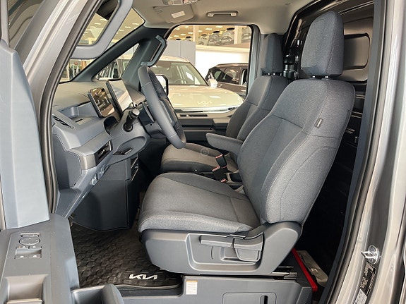 Kia PV5 9 of 14