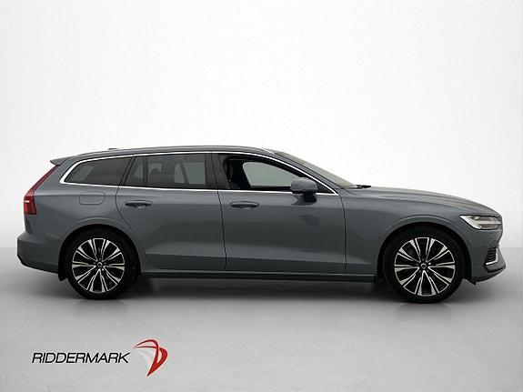 Volvo V60 4 of 30