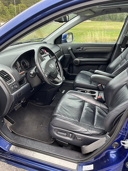 Honda CR-V 6 of 9