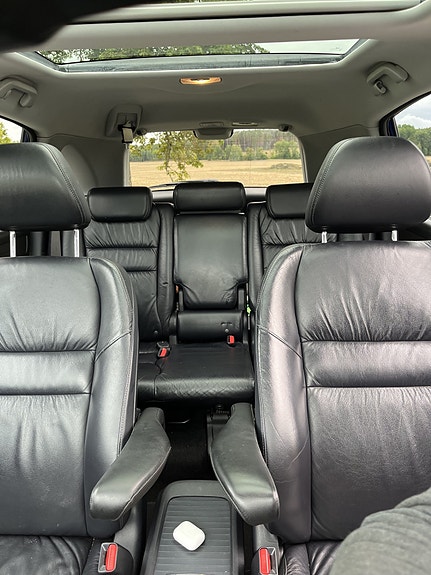 Honda CR-V 7 of 9