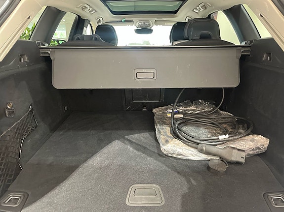Volvo XC60 13 of 14