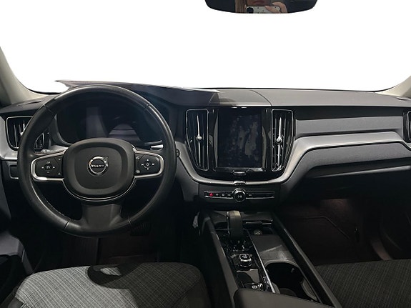 Volvo XC60 5 of 14