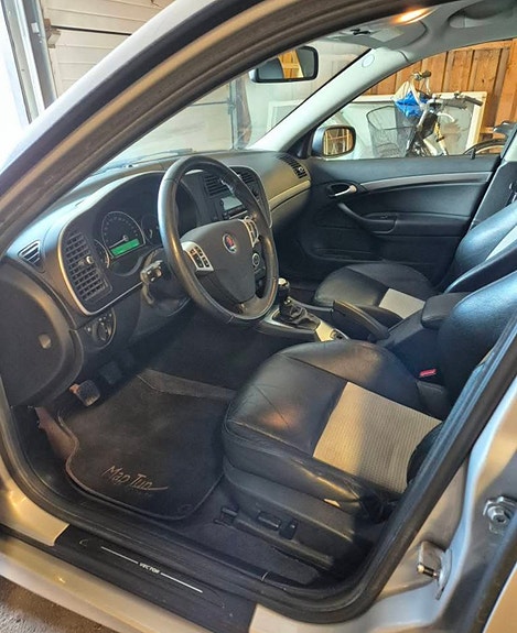 Saab 9-3 3 of 3