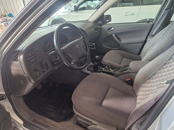 Saab 9-5 5 of 15