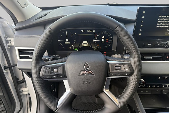 Mitsubishi Outlander 10 of 18