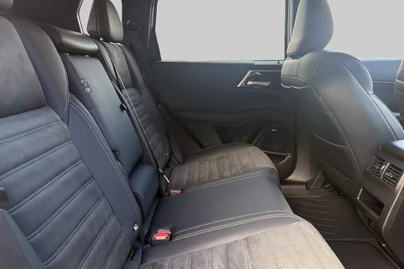 Mitsubishi Outlander 5 of 18