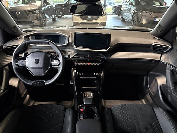 Peugeot 2008 12 of 23