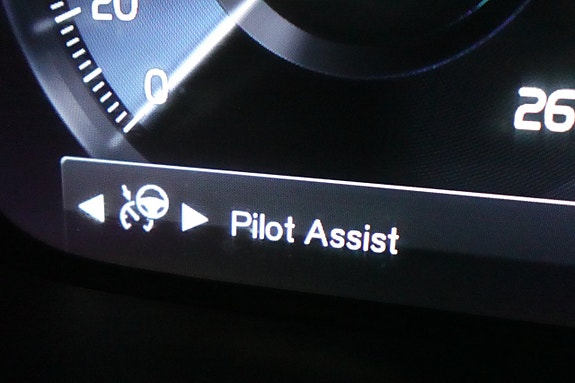 Volvo V60 22 of 27