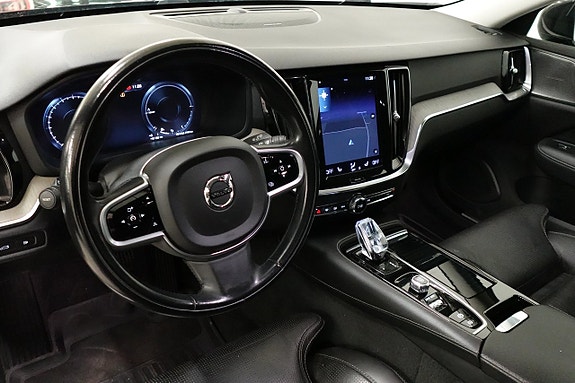 Volvo V60 6 of 27
