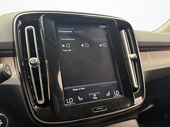 Volvo XC40 20 of 30