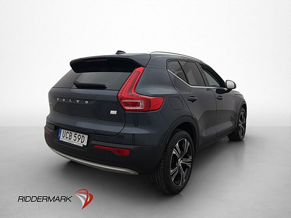 Volvo XC40 8 of 30