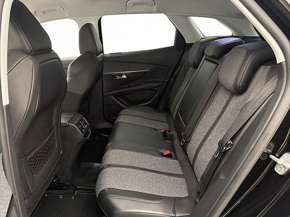 Peugeot 3008 16 of 30