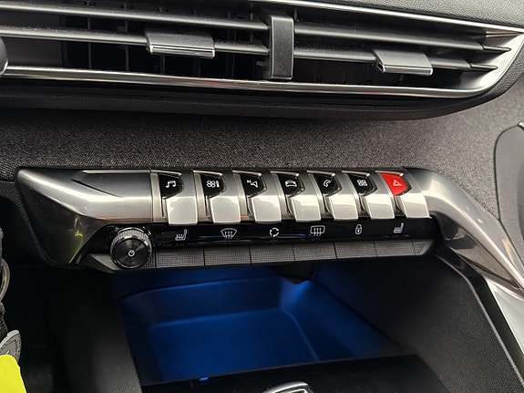 Peugeot 3008 26 of 30