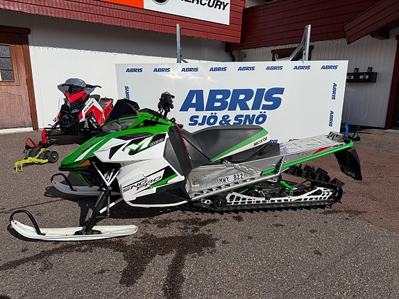 Arctic Cat M8000 154" ABRIS SÄLEN Köp online *0% RÄNTA* 2 of 7