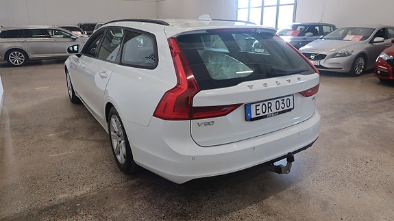Volvo V90 6 of 19