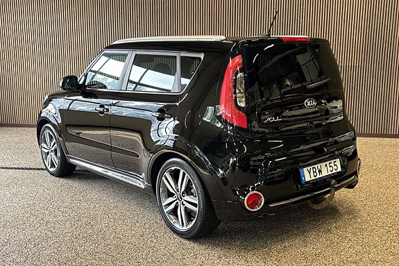 Kia Soul 3 of 10
