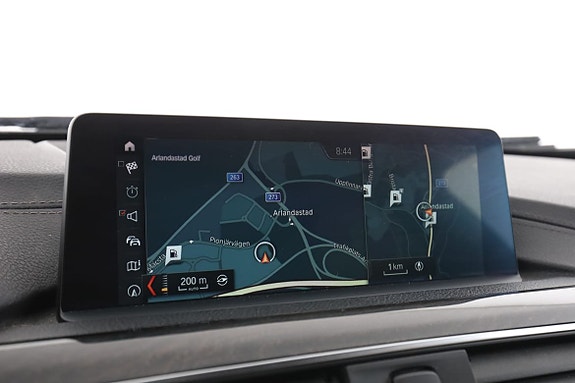 BMW 320i 22 of 30