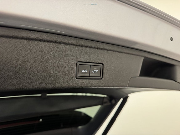 Volkswagen Touareg 17 of 29