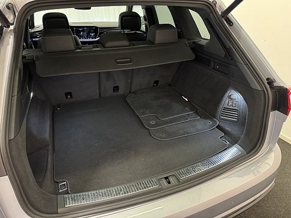 Volkswagen Touareg 15 of 29