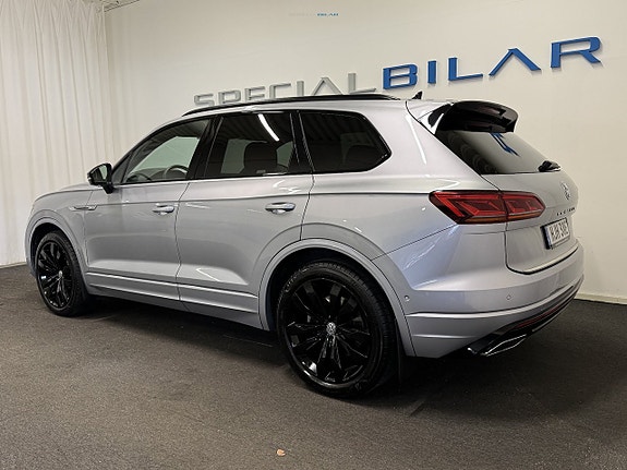 Volkswagen Touareg 3 of 29