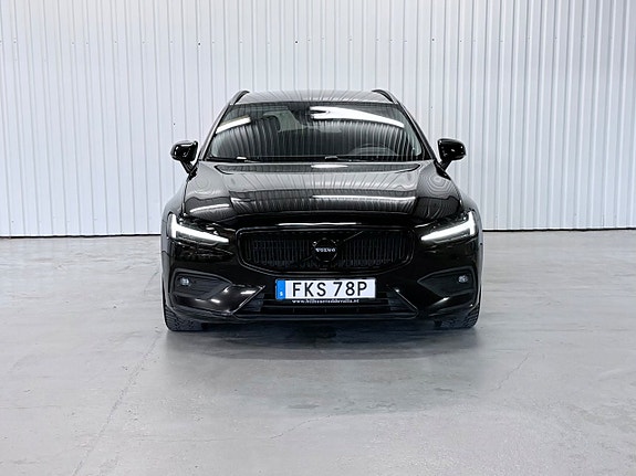 Volvo V60 8 of 24