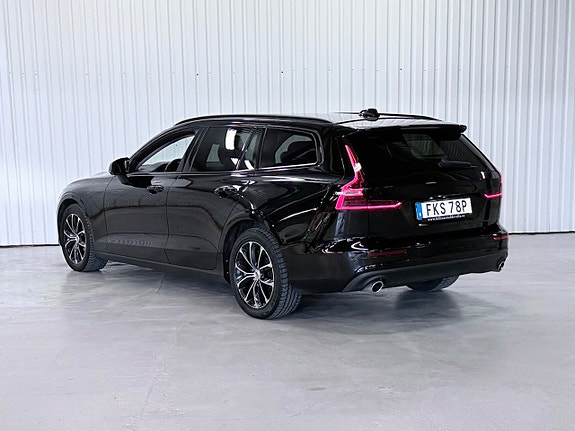 Volvo V60 5 of 24