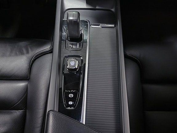 Volvo V60 16 of 24