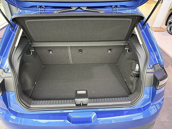 Volkswagen Polo 12 of 13