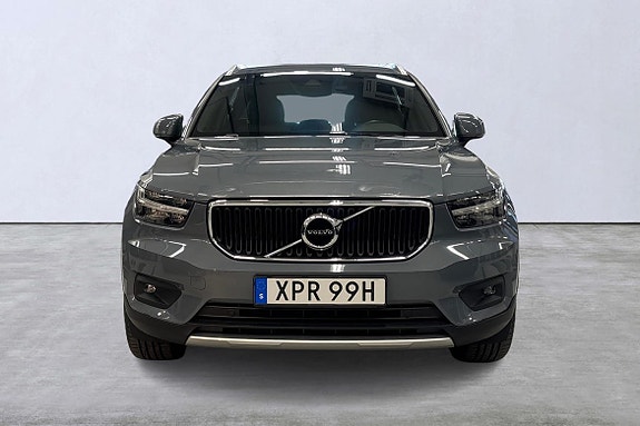 Volvo XC40 7 of 20