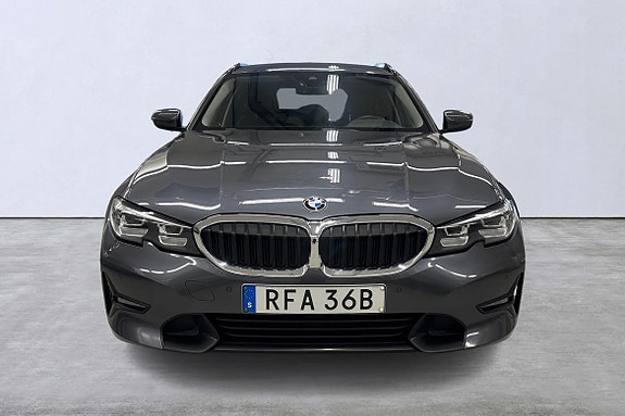 BMW 320 7 of 22