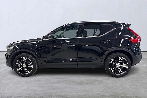 Volvo XC40 18 of 23