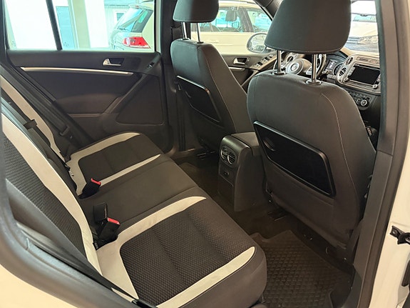 Volkswagen Tiguan 21 of 30