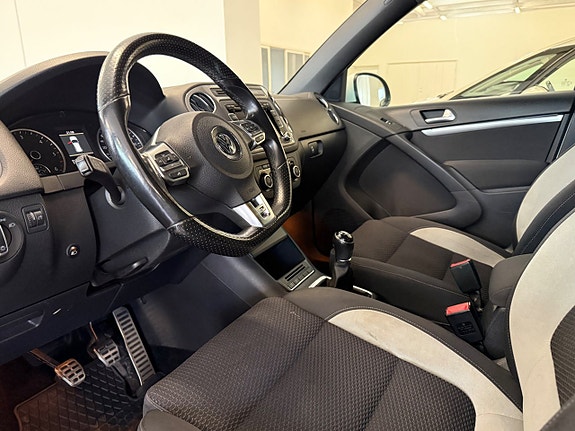 Volkswagen Tiguan 17 of 30