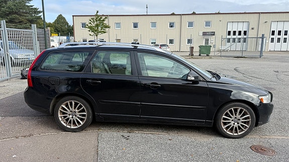 Volvo V50 5 of 13
