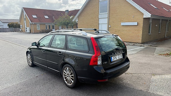 Volvo V50 7 of 13